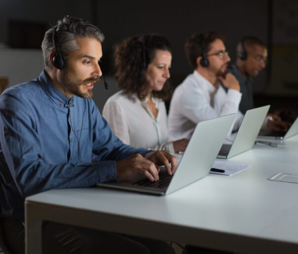 24/7 Live Answering Services to Keep Your Business Always Available